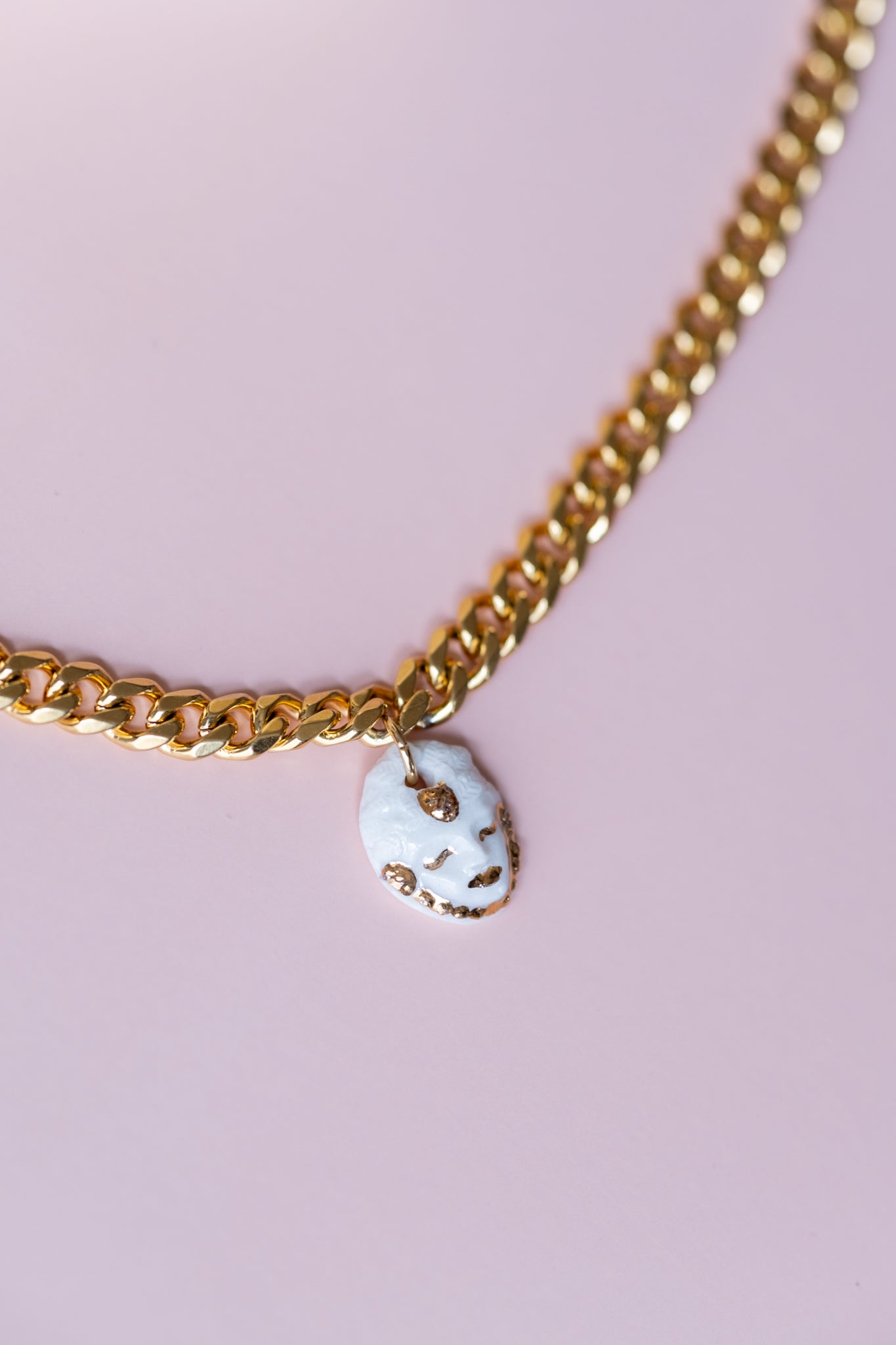 Androgyne - Le Choker - Blanc & Or