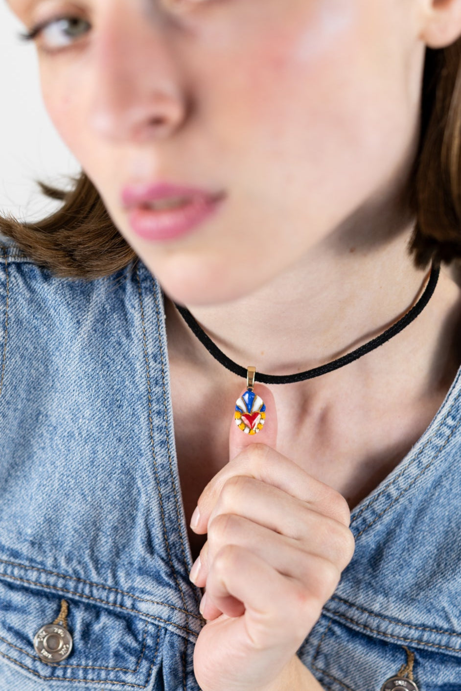Sacred Heart - Suede Necklace - Sicily