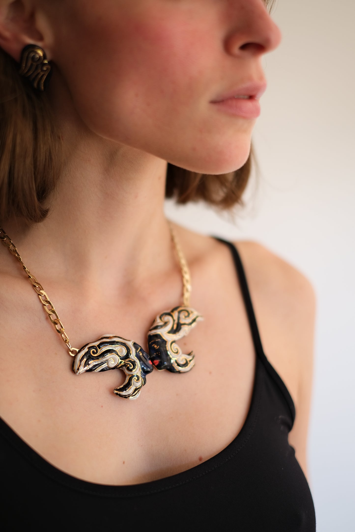 "Le Baiser" la Volute Necklace