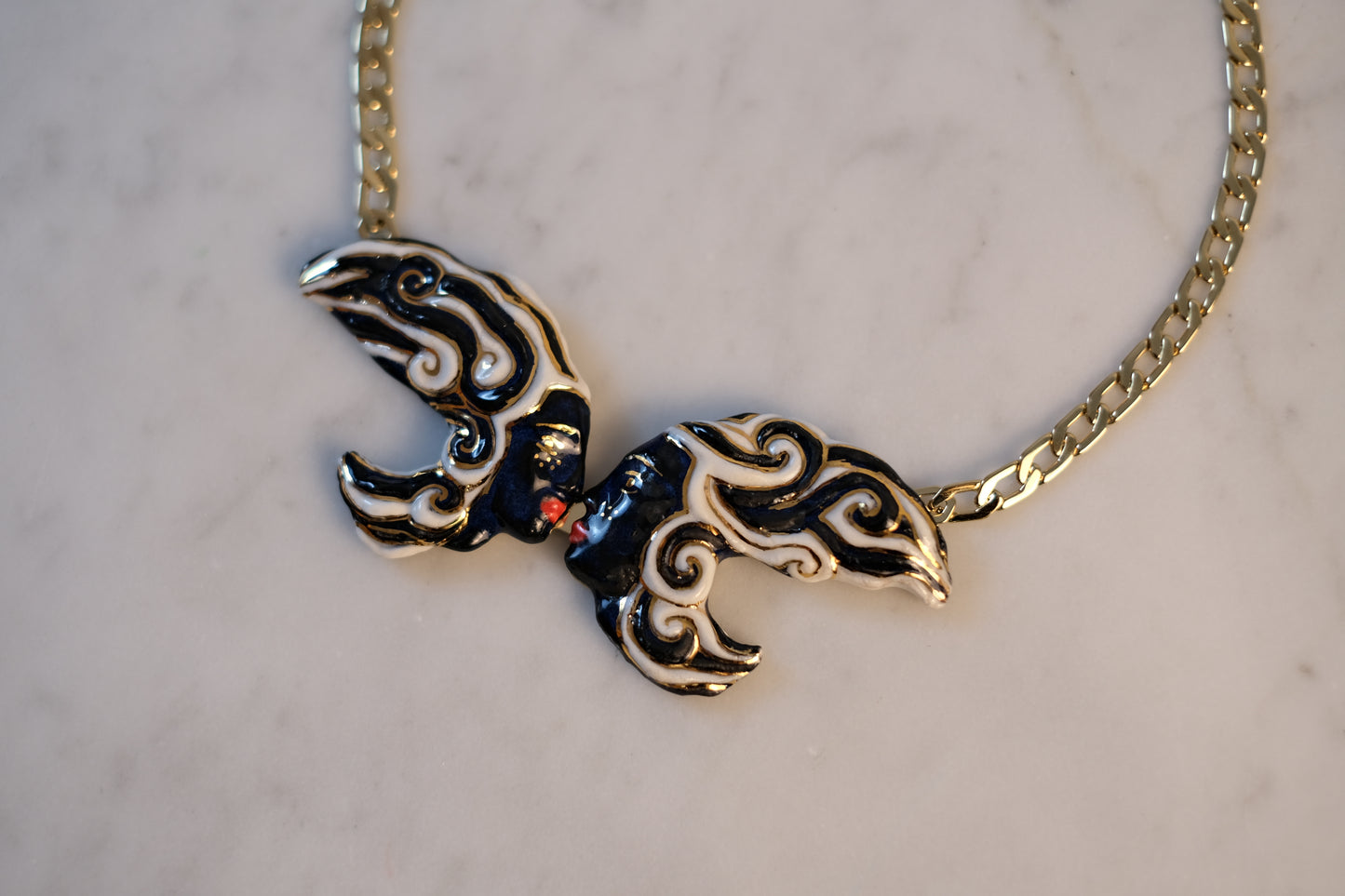 "Le Baiser" la Volute Necklace